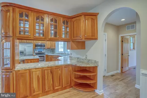 Kitchen - 18605 Pettyjohn Rd, Georgetown, DE 19947 photo 1 of 6