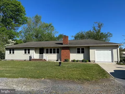 205 Lewis Dr, Laurel, DE 19956
