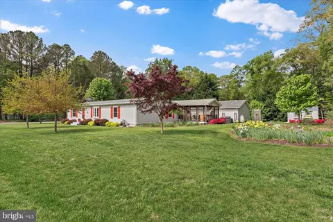 35978 Squirrels Run Cir, Ocean View, DE 19970