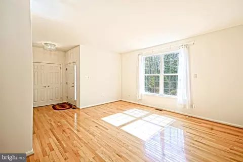 Living - 22378 Bay Ct, Lewes, DE 19958 photo 2 of 14