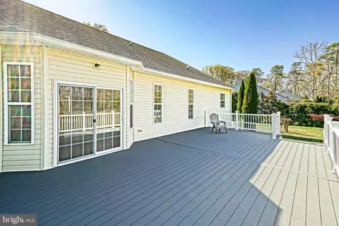 Exterior - 22378 Bay Ct, Lewes, DE 19958 photo 9 of 14