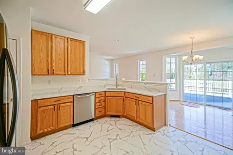 Kitchen - 22378 Bay Ct, Lewes, DE 19958 photo 2 of 6