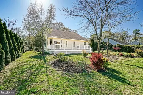 Exterior - 22378 Bay Ct, Lewes, DE 19958 photo 11 of 14