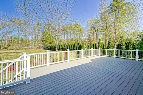 Exterior - 22378 Bay Ct, Lewes, DE 19958 photo 6 of 14
