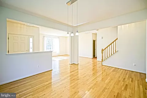Living - 22378 Bay Ct, Lewes, DE 19958 photo 6 of 14