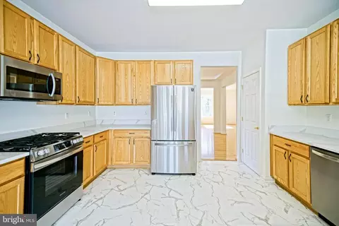Kitchen - 22378 Bay Ct, Lewes, DE 19958 photo 4 of 6