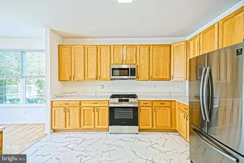 Kitchen - 22378 Bay Ct, Lewes, DE 19958 photo 5 of 6