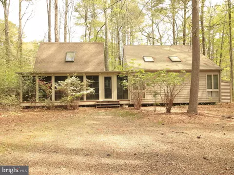 Exterior - 5 Bayberry Rd, Bethany Beach, DE 19930 photo 3 of 9