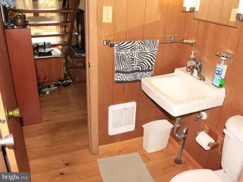 Bath - 5 Bayberry Rd, Bethany Beach, DE 19930 photo 3 of 3