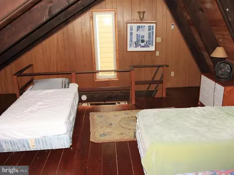 Bedroom - 5 Bayberry Rd, Bethany Beach, DE 19930 photo 6 of 7
