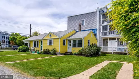 38399 George St, Rehoboth Beach, DE 19971