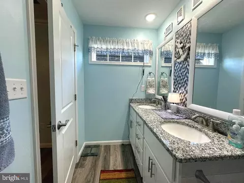 Bath - 24266 Fox Run, Seaford, DE 19973 photo 3 of 5