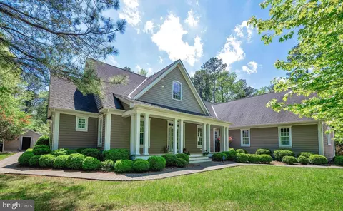 Exterior - 18 Short Rd, Bethany Beach, DE 19930 photo 1 of 12