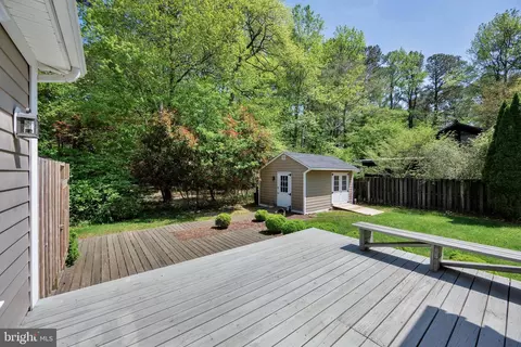 Exterior - 18 Short Rd, Bethany Beach, DE 19930 photo 7 of 12