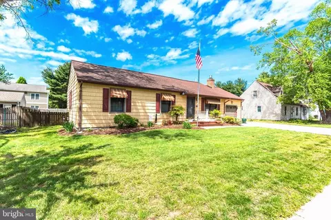 732 Hurley Park Dr # A, Seaford, DE 19973