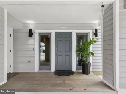 Exterior - 39668 Hamptons Ln, Bethany Beach, DE 19930 photo 2 of 19