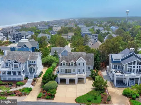 View/Area - 39668 Hamptons Ln, Bethany Beach, DE 19930 photo 7 of 11