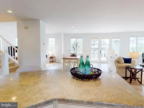 Kitchen - 39668 Hamptons Ln, Bethany Beach, DE 19930 photo 11 of 11
