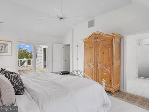 Bedroom - 39668 Hamptons Ln, Bethany Beach, DE 19930 photo 10 of 21