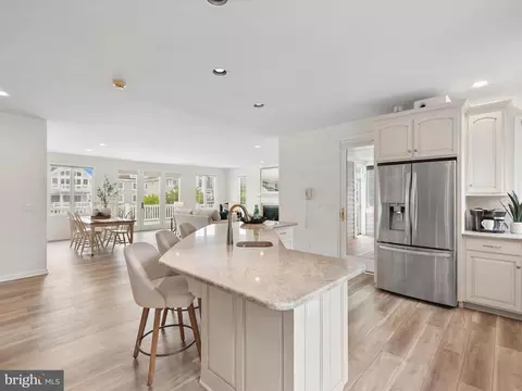 Kitchen - 39668 Hamptons Ln, Bethany Beach, DE 19930 photo 7 of 11