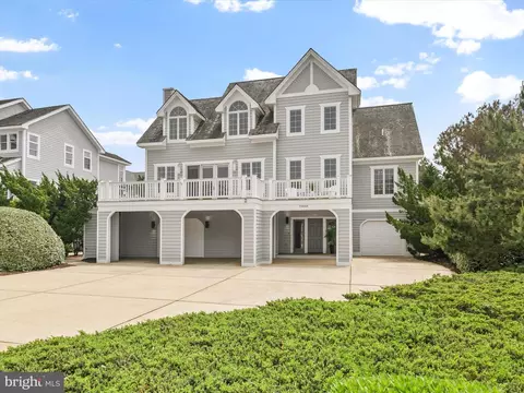 Exterior - 39668 Hamptons Ln, Bethany Beach, DE 19930 photo 1 of 19