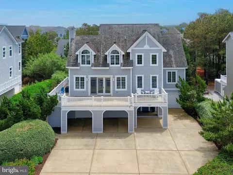 39668 Hamptons Ln, Bethany Beach, DE 19930