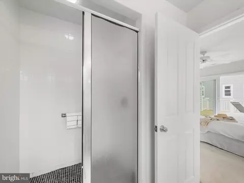 Bath - 39668 Hamptons Ln, Bethany Beach, DE 19930 photo 9 of 12