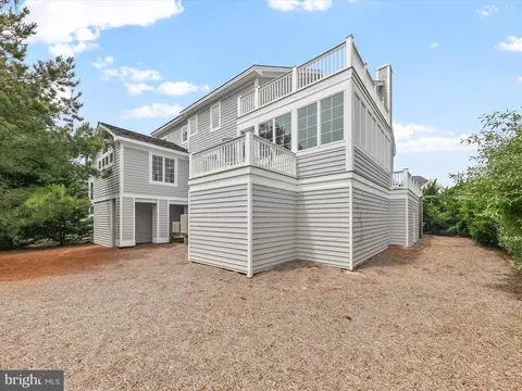 Exterior - 39668 Hamptons Ln, Bethany Beach, DE 19930 photo 11 of 19