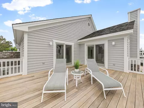 Exterior - 39668 Hamptons Ln, Bethany Beach, DE 19930 photo 10 of 19