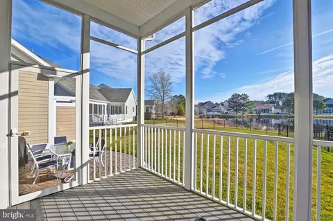 Exterior - 197 Willow Oak Ave, Ocean View, DE 19970 photo 8 of 14