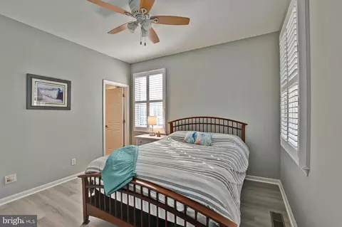 Bedroom - 197 Willow Oak Ave, Ocean View, DE 19970 photo 5 of 12