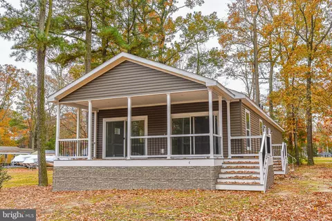 34300 Bob White Ln #726, Long Neck, DE 19966