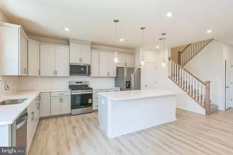 Entry Way - 392 Scranton Ln, Ocean View, DE 19970 photo 1 of 6