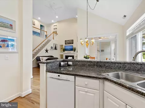 Kitchen - 80 Willow Oak Ave, Ocean View, DE 19970 photo 3 of 3