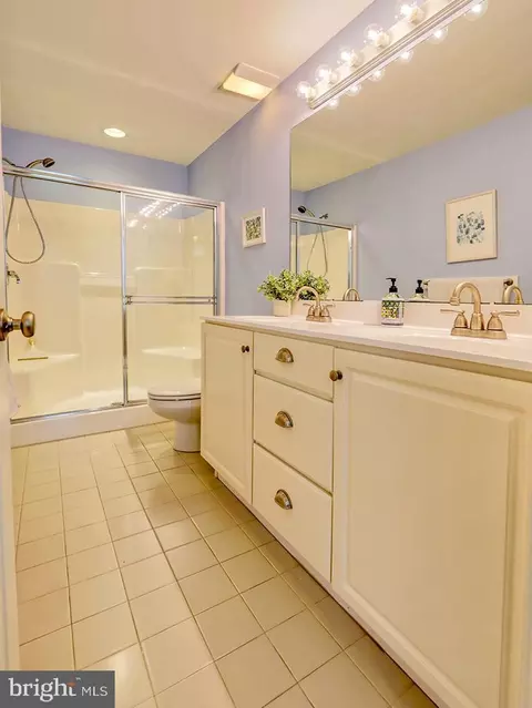 Bath - 24 Hannah Loop, Rehoboth Beach, DE 19971 photo 1 of 5