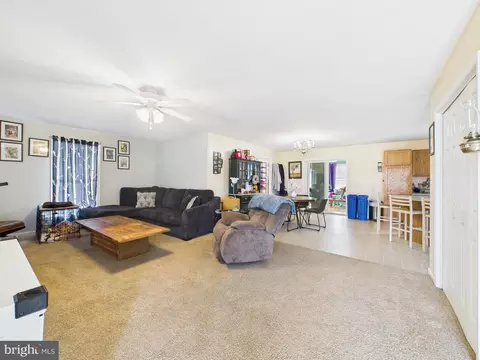 Living - 20852 Country Rd, Georgetown, DE 19947 photo 1 of 2