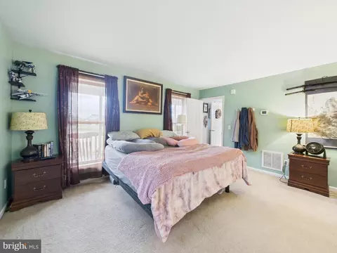 Bedroom - 20852 Country Rd, Georgetown, DE 19947 photo 1 of 7