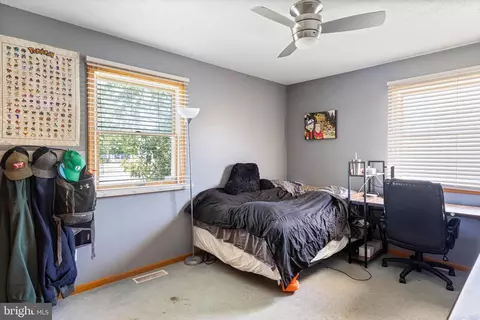 Bedroom - 521 Harbor Rd, Ocean View, DE 19970 photo 2 of 4