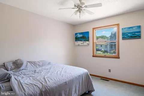 Bedroom - 521 Harbor Rd, Ocean View, DE 19970 photo 3 of 4