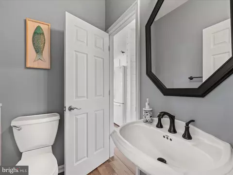 Bath - 118 Riverview Dr, Dagsboro, DE 19939 photo 3 of 3