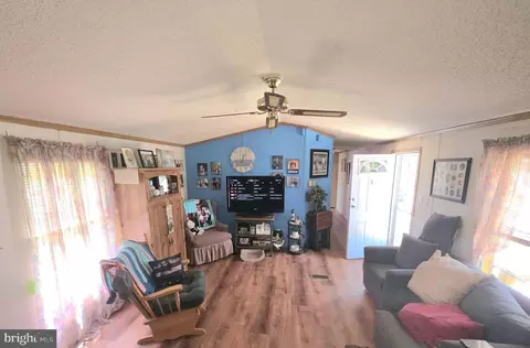 207 N Lake Dr, Milton, DE 19968 photo 7