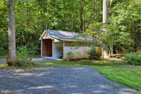 Exterior - 29247 White Pine Ln, Milton, DE 19968 photo 9 of 14