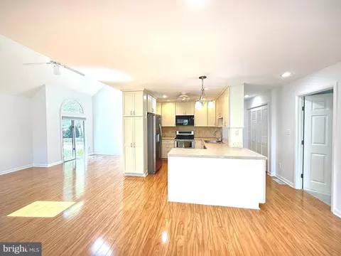 Kitchen - 957 B Terrapin St #2, Bethany Beach, DE 19930 photo 1 of 3