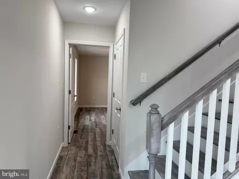 Entry Way - 6474 Pleasant Dr, Laurel, DE 19956 photo 5 of 10