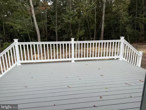 Exterior - 6474 Pleasant Dr, Laurel, DE 19956 photo 5 of 7