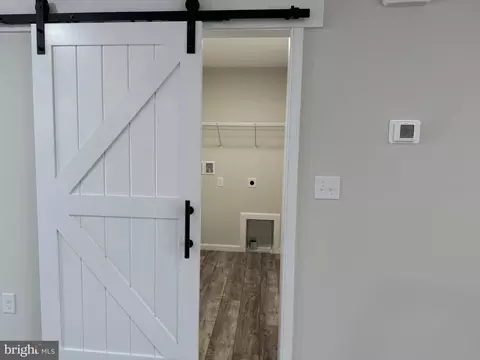 Entry Way - 6474 Pleasant Dr, Laurel, DE 19956 photo 1 of 10