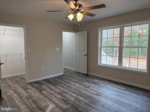 Bedroom - 6474 Pleasant Dr, Laurel, DE 19956 photo 1 of 3