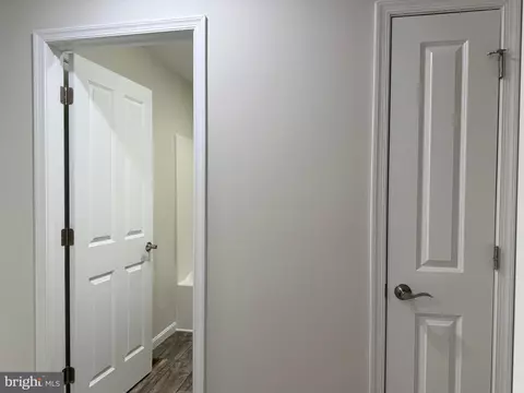 Entry Way - 6474 Pleasant Dr, Laurel, DE 19956 photo 7 of 10