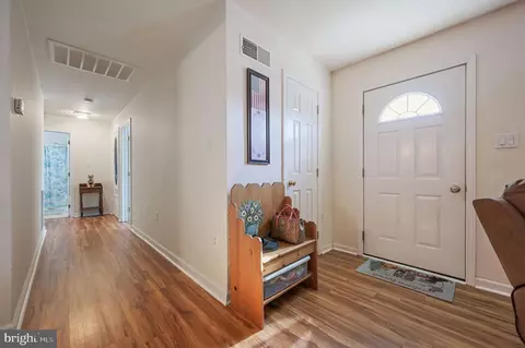 Entry Way - 24519 Cedar Ln, Georgetown, DE 19947 photo 1 of 1