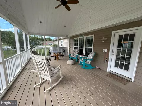 Exterior - 20346 Cool Spring Rd, Milton, DE 19968 photo 7 of 12